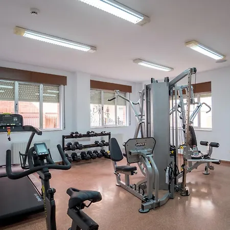 Residencia Zeta Hotell *