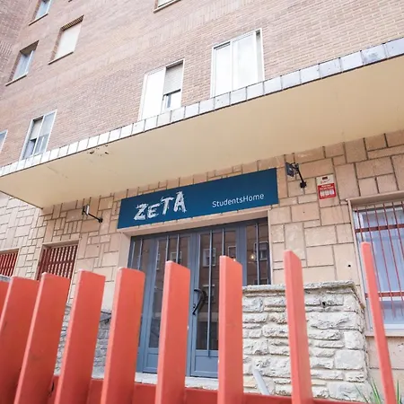 Residencia Zeta Hotel *