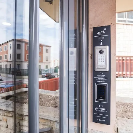 Hotel Residencia Zeta *