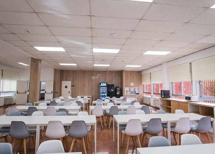 Hotel Residencia Zeta *