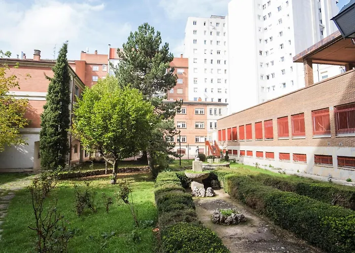 Residencia Zeta 호텔 *