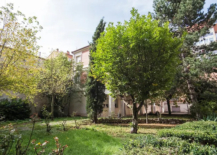 Residencia Zeta 호텔